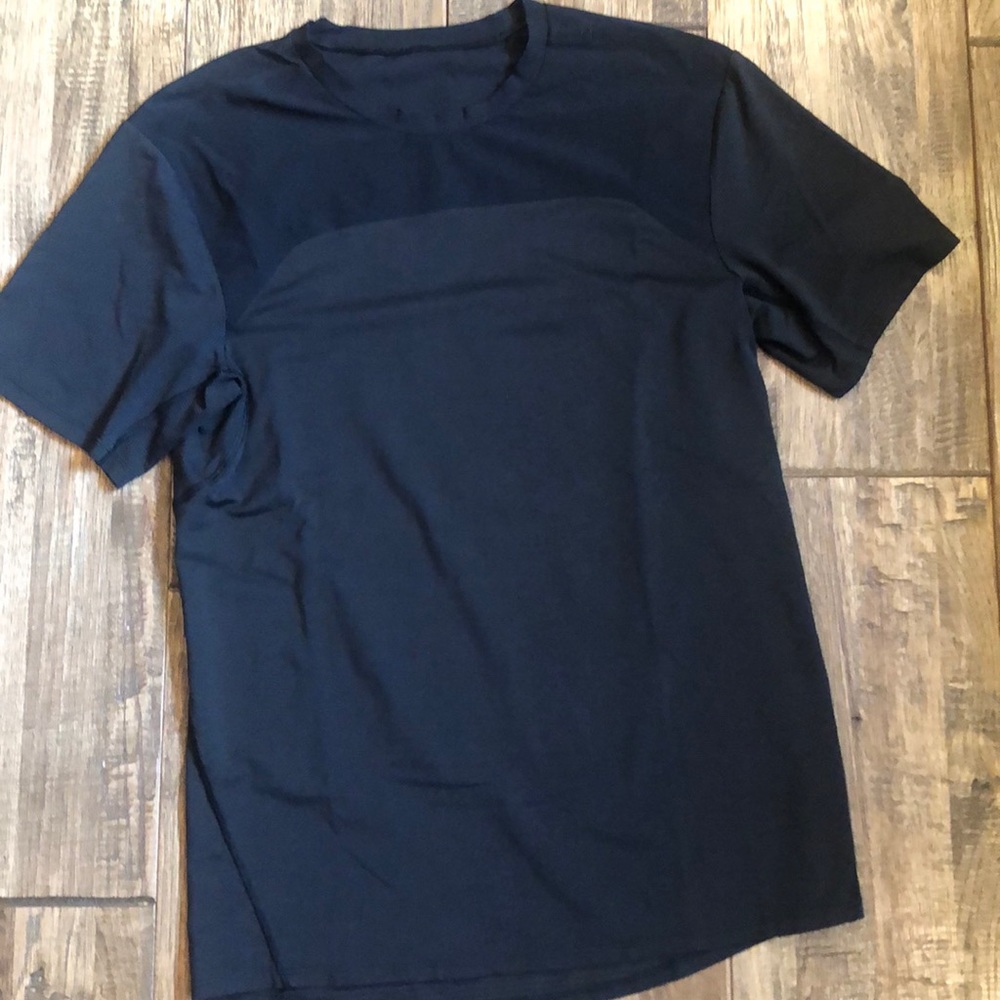Lululemon Men’s Workout Shirt